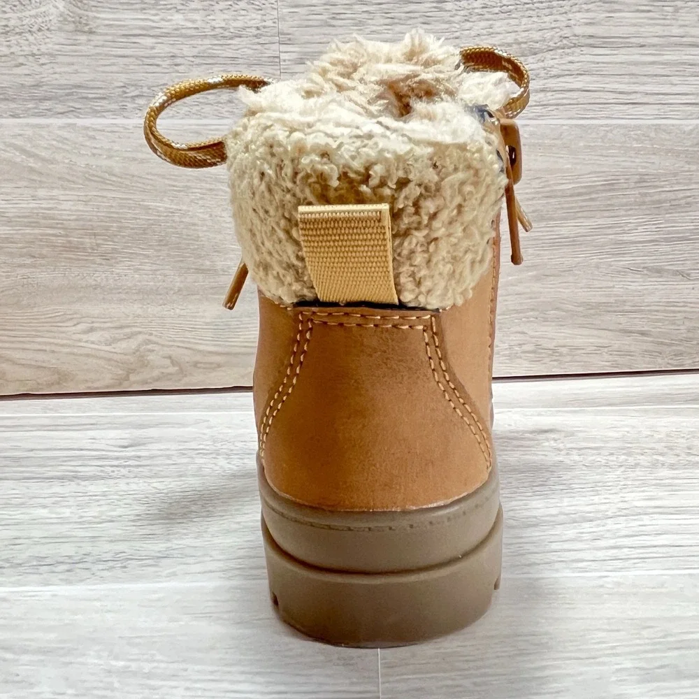 H&M boots us